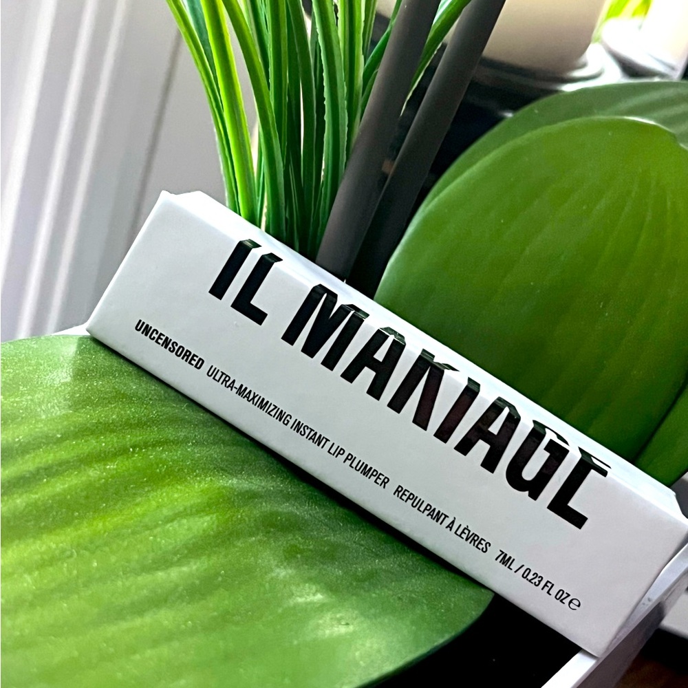 IL MAKIAGE Lip Plumper